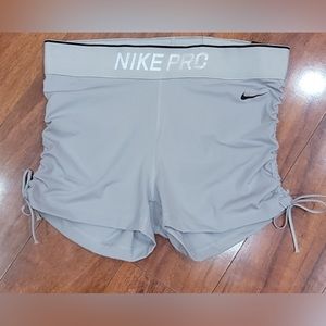 Nike Pro 3” Meta Shorts Side Ruching RARE Gray Silver  Size Medium